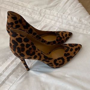 Jessica Simpson 4” Leopard Print Pumps